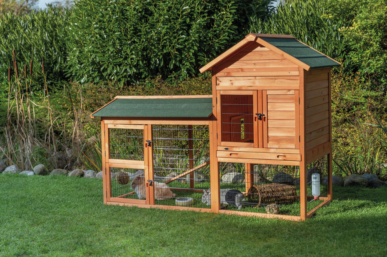 TRIXIE Natura Kleintierstall, wetterfestes Holz, gr. Dach, für Kaninchen/Kleintiere, geschützter Rückzugsort & offener Auslaufbereich.