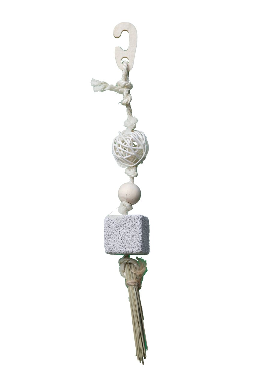 Vogelspielzeug Quapas, für Ziervögel, mit Haken, Kugel, Holz, Bimsstein & Naturfasern. Fördert Spieltrieb, Länge ca. 25 cm.
