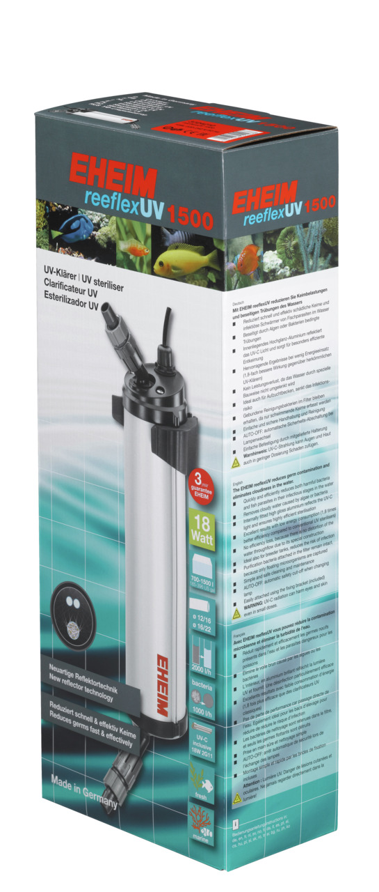 Das Bild zeigt die Verpackung des Produkts „EHEIM reeflexUV 1500“, einem UV-Klärer für Aquarien. Zielgruppe sind Aquarienbesitzer, die Wasserqualität verbessern möchten. Das Gerät hat 18 Watt Leistung und reduziert Keime schnell und effektiv. Es ist für A