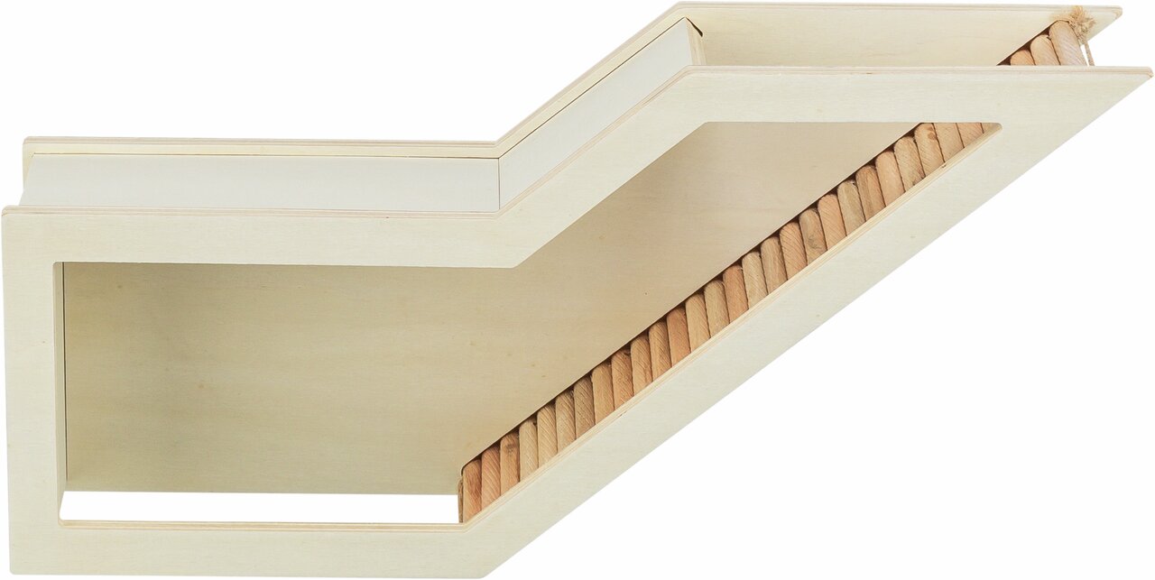 TRIXIE Kletterwand aus Holz für Kleintiere, ideal zur Förderung der Aktivität und Geschicklichkeit, ca. 31 × 18 × 7 cm.
