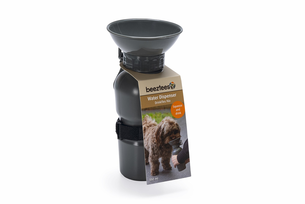 Beeztees Drinkflasche Nia, für Hunde, 550 ml, grau, mit Napf, einfache Wasserabgabe durch Drücken, ideal für unterwegs.