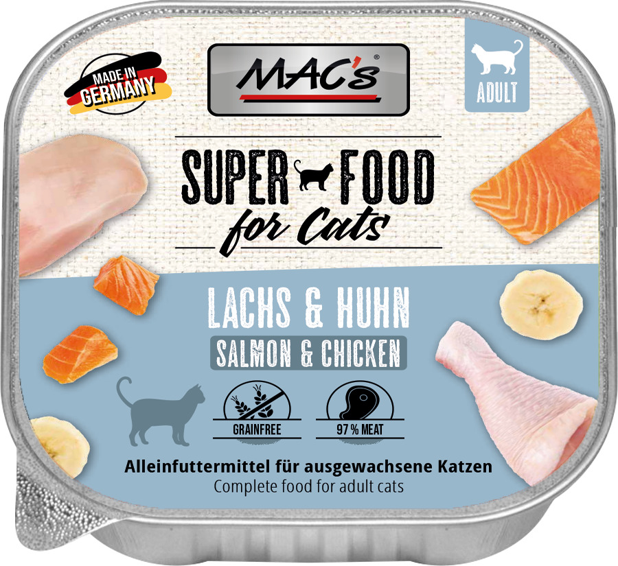 Das Bild zeigt eine Verpackung des Katzenfutters "MAC's Superfood for Cats" in der Geschmacksrichtung Lachs & Huhn. Es handelt sich um ein Alleinfuttermittel für ausgewachsene Katzen. Die Verpackung betont, dass das Produkt getreidefrei ist und einen Flei