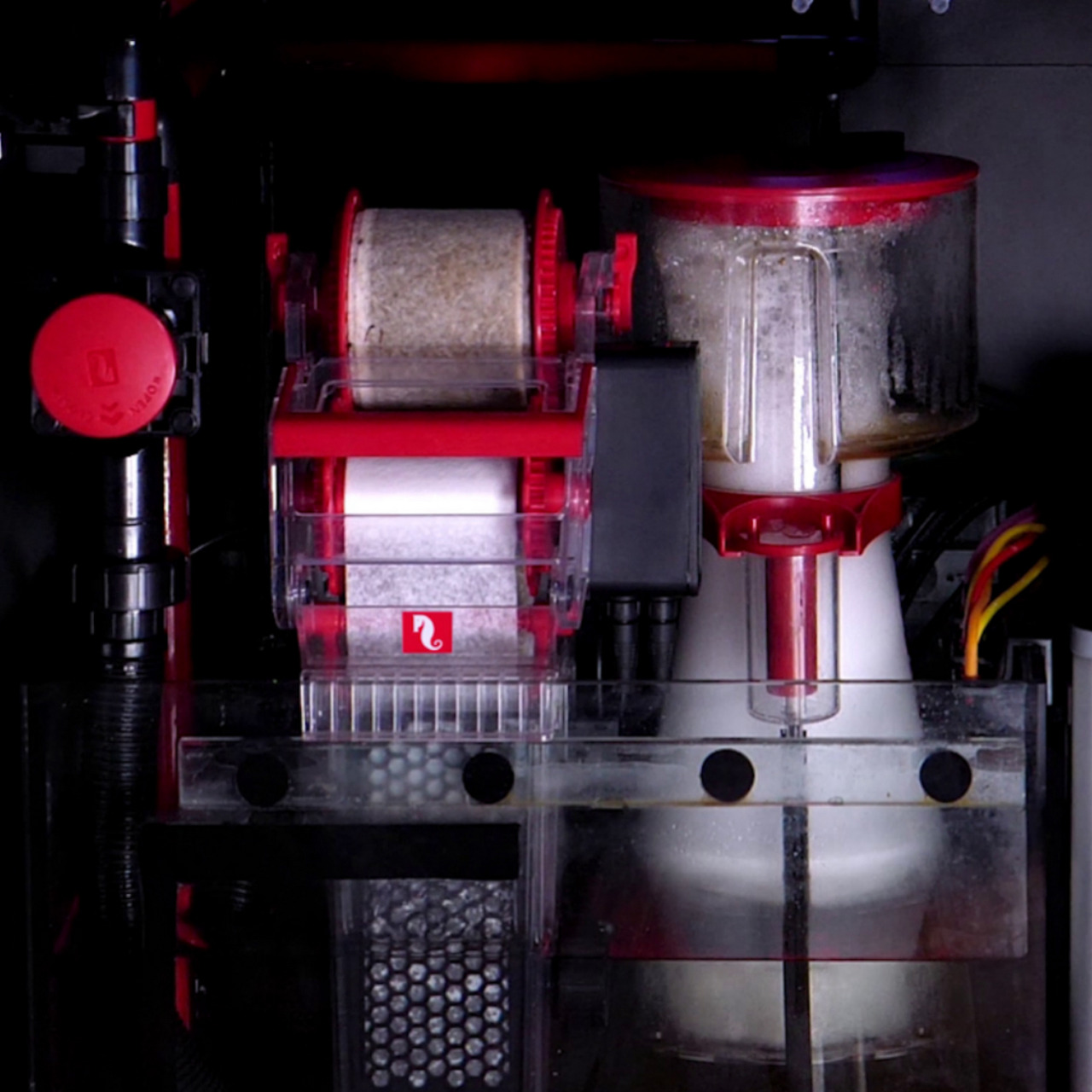 Red Sea ReefMat 500: Autom. Filtervlies-System für Meerwasseraquarien, effizient & wartungsarm, für Aquarienbesitzer.