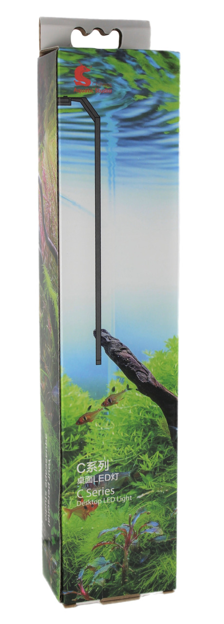Das Bild zeigt die Verpackung der Chihiros C Series Desktop LED Light, einer LED-Lampe für Aquarien. Die Zielgruppe sind Aquarienbesitzer, die eine hochwertige Beleuchtung suchen. Die Verpackung zeigt ein Unterwasserdesign mit Pflanzen und Fischen, das di